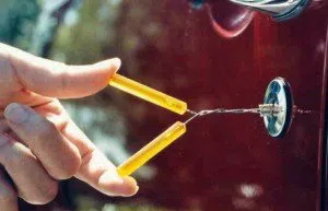 Parker Locksmith Store Bronx, NY 718-489-9776 - key-broke-in-lock